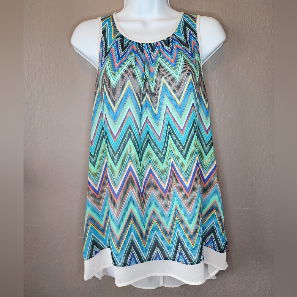 DR2 by Daniel Rainn Double Layer Tank Geometric Zig Zag